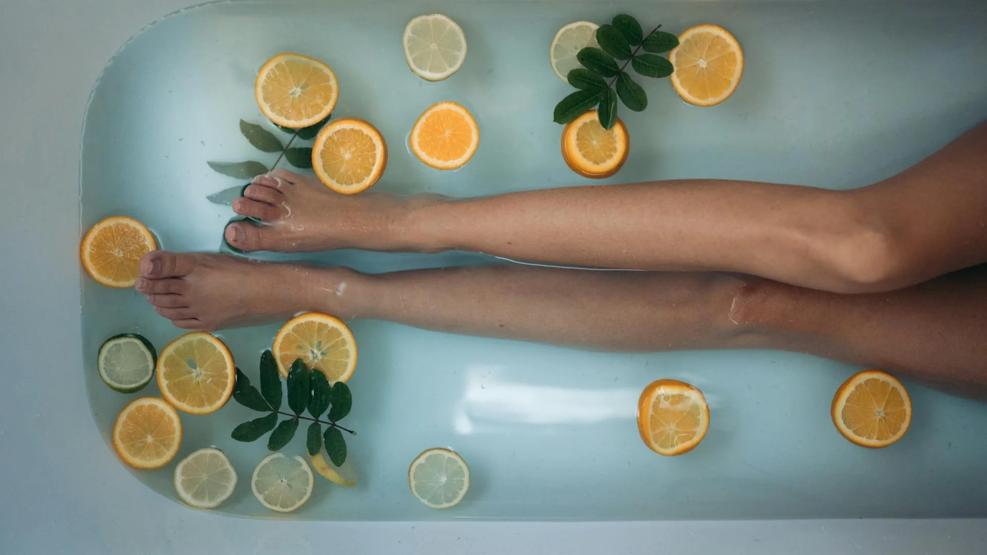 Drainage lymphatique à domicile Marseille pour femmes - détoxification naturelle et réduction rétention d'eau